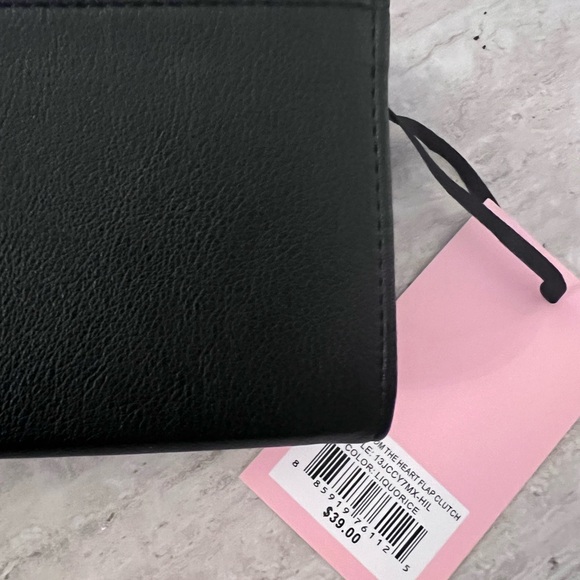 Juicy Couture Women’s Single Gusset Flap Clutc - Black Quilted Women's Wallet - Picture 10 of 12